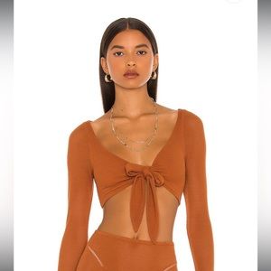 Camila coelho shirlie crop top in hazel brown